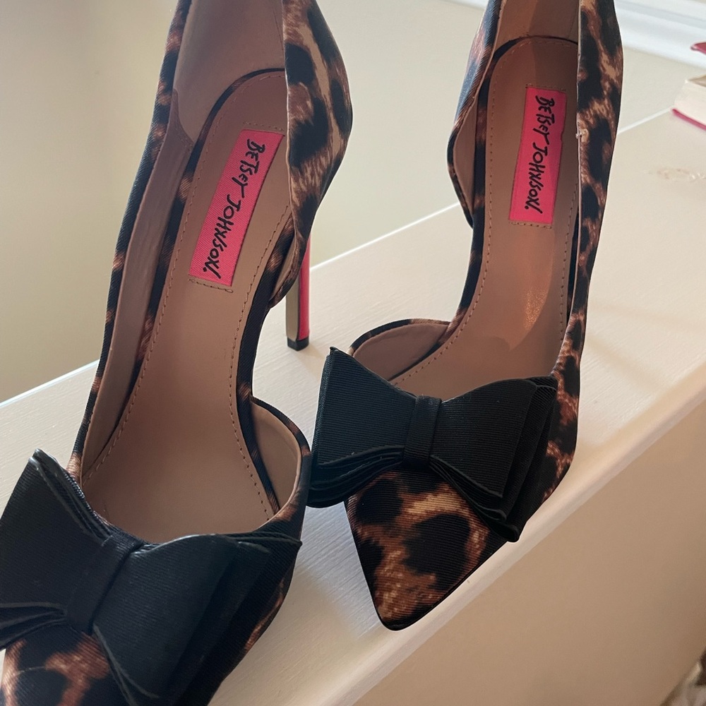 Betsey Johnson heels , size 6.5 . Original price $100